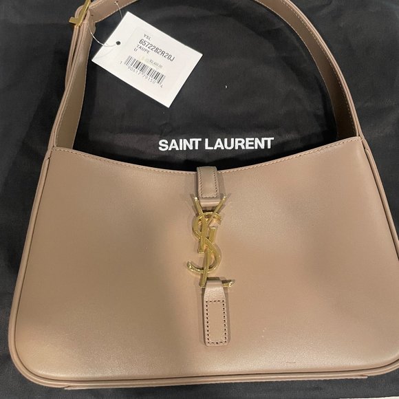 Saint Laurent Le 5 A 7 Mini Calfskin Hobo Bag Soft Crema